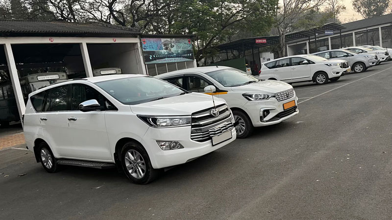 Top 7 Situations When You Should Always Book a Taxi Rental Over Self?Drive