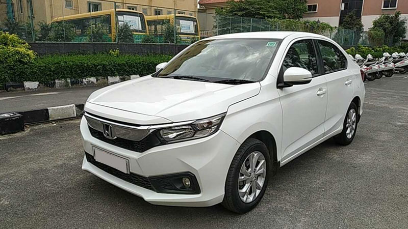 Top Reasons to Choose Bobby Taxi Service for Local & Airport Travel